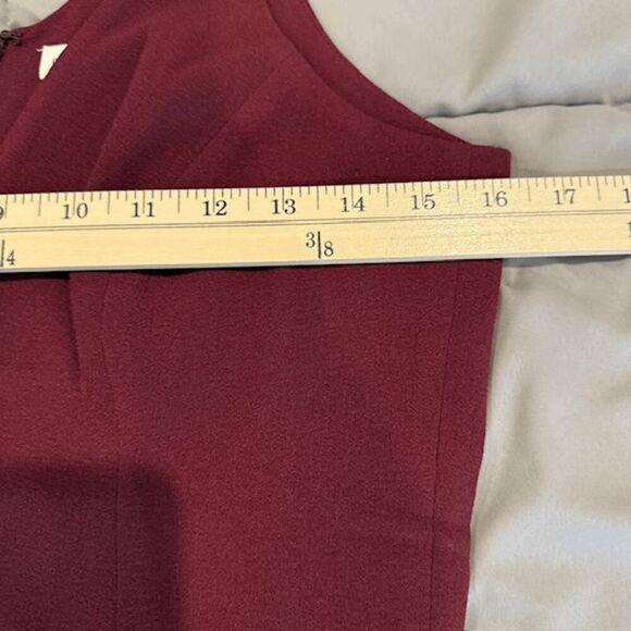 NWT Dress the Population Lyla Dress Sheath Silhouette Burgundy Red Size Medium - Picture 10 of 13